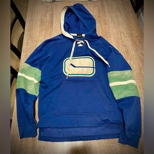 Adidas Vancouver Canucks Hoodie Jersey (size Men’s Small)